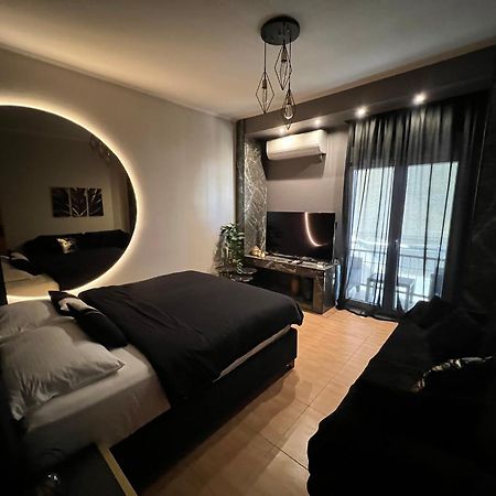 Supreme City Heart Apartment Alexandroupolis Exteriör bild
