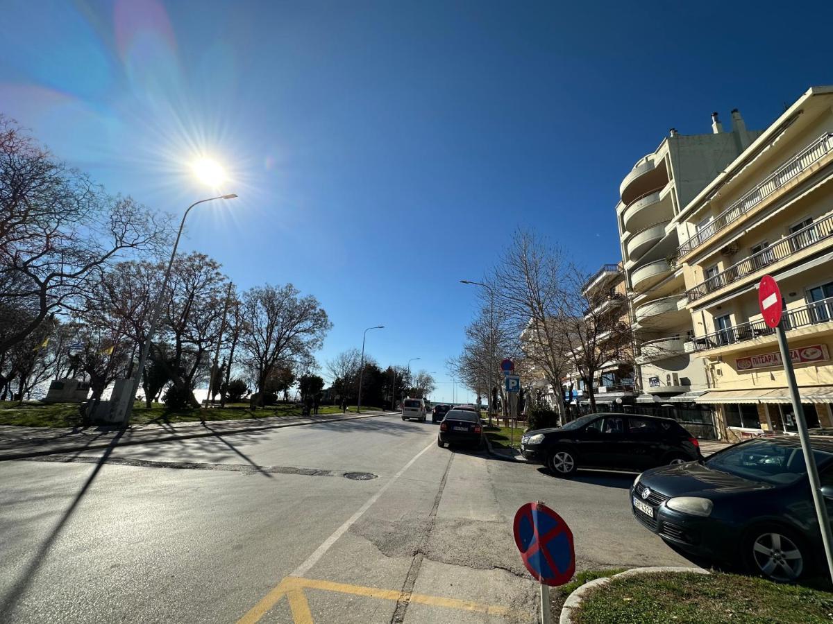 Supreme City Heart Apartment Alexandroupolis Exteriör bild